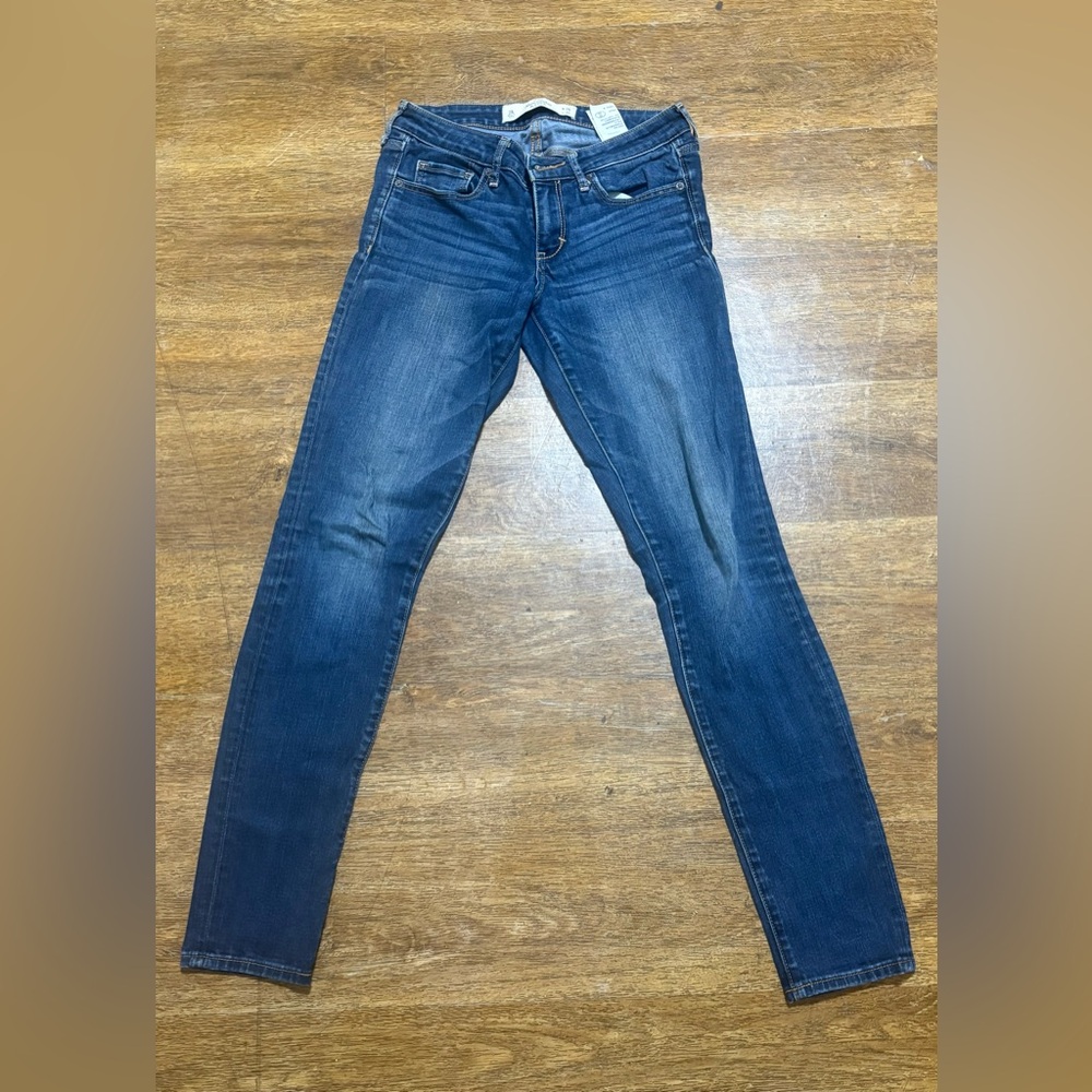 Abercrombie & Fitch Dark Blue Skinny Jeans